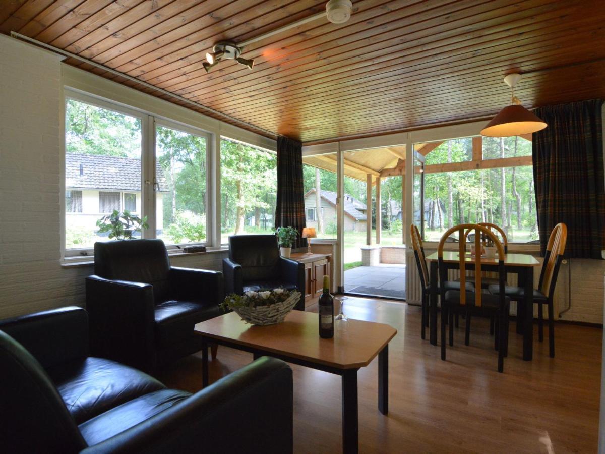 Detached Bungalow With Lovely Covered Terrace In A Nature Rich Holiday Park Stramproy Esterno foto